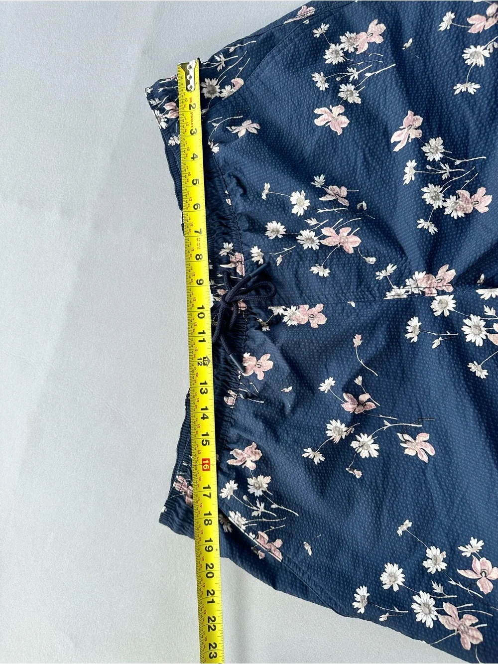 🎉5 for $45🎉 American Eagle swim trunks shorts man size XL